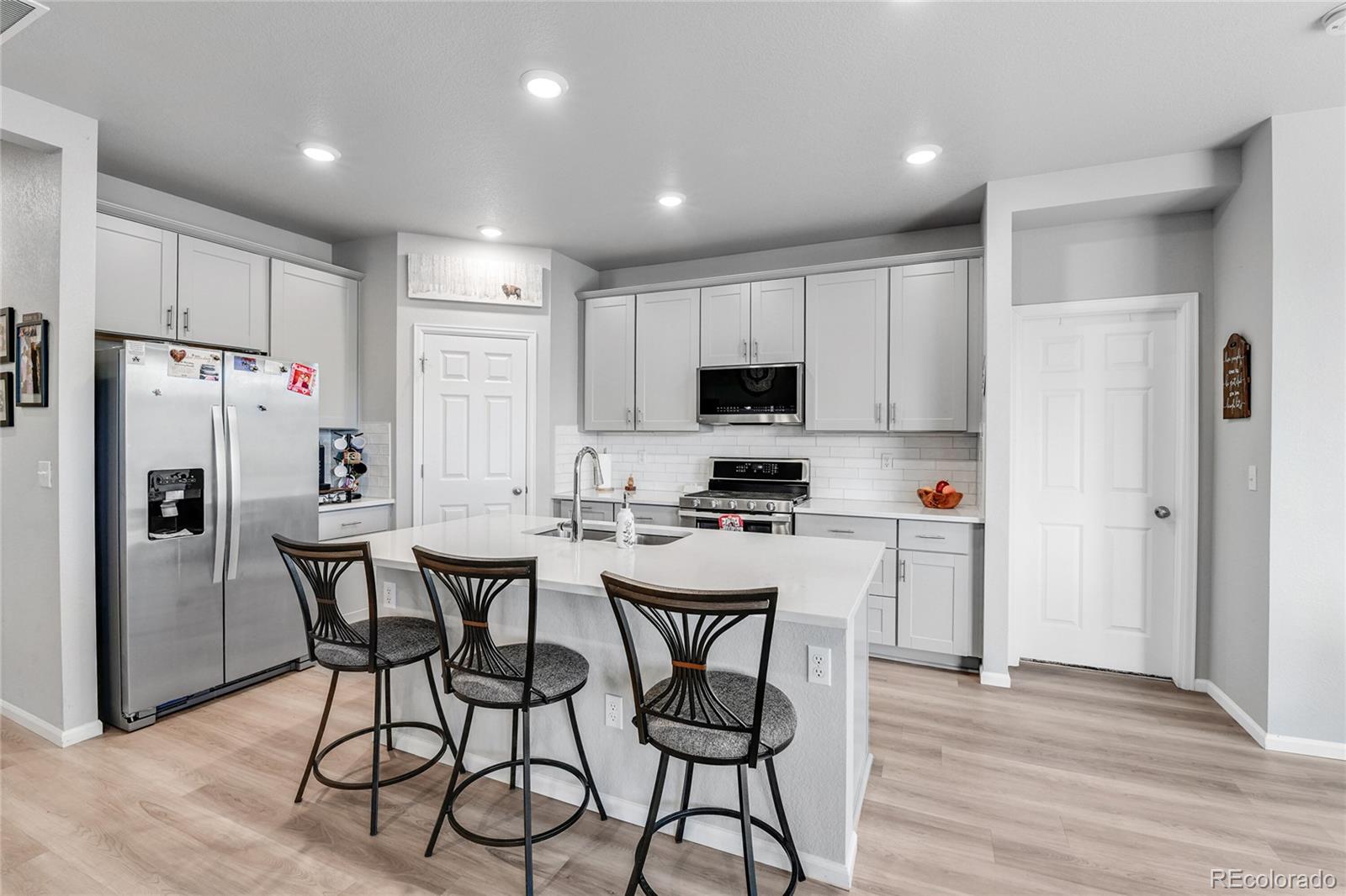 MLS Image #2 for 9230  sedalia street,commerce city, Colorado