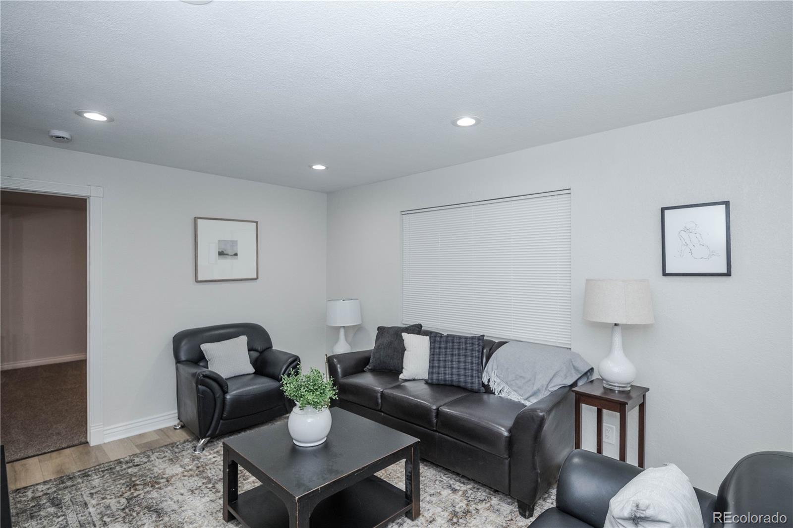 MLS Image #4 for 13360 e 7th avenue,aurora, Colorado