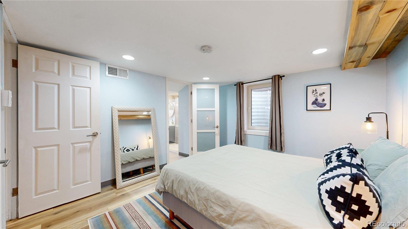 MLS Image #31 for 940  grape street,denver, Colorado