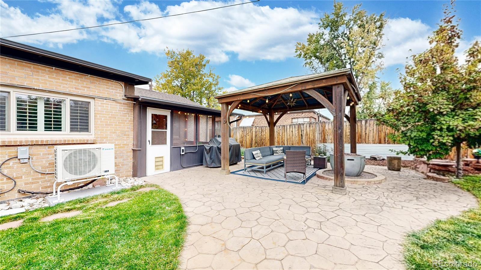 MLS Image #46 for 940  grape street,denver, Colorado