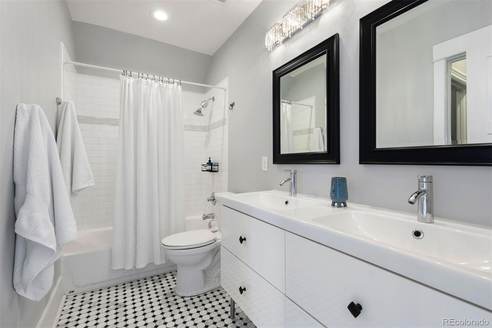 MLS Image #26 for 258 n grant street,denver, Colorado