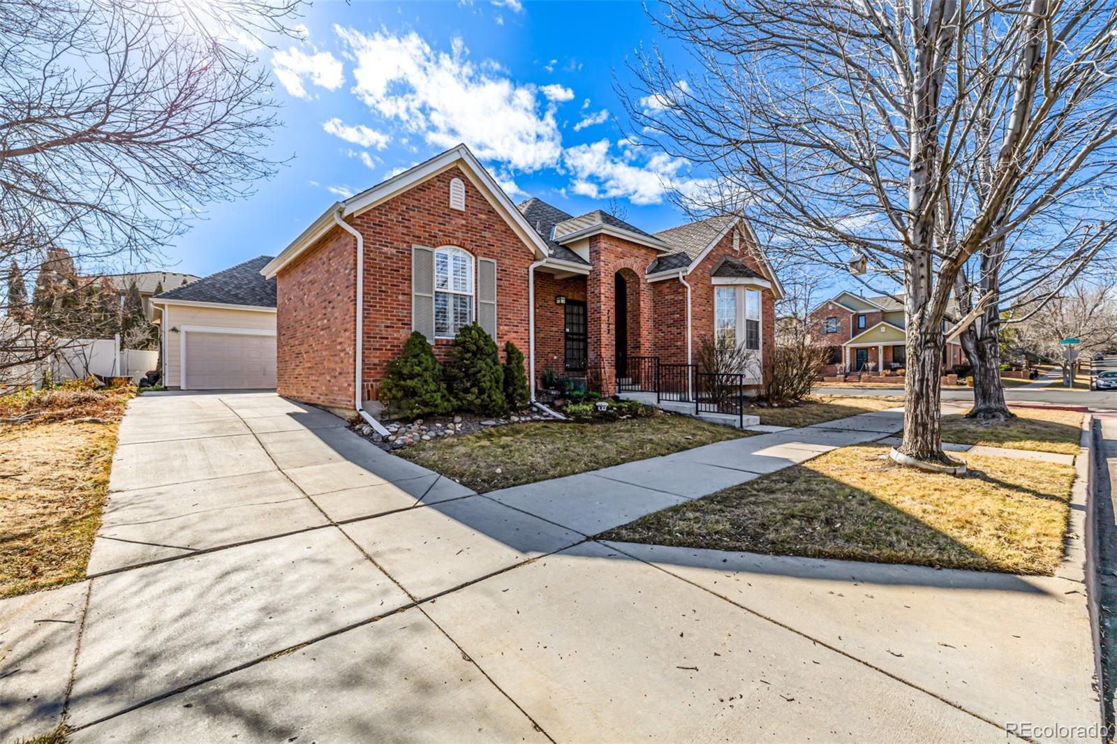 MLS Image #1 for 7722 e 6th place,denver, Colorado