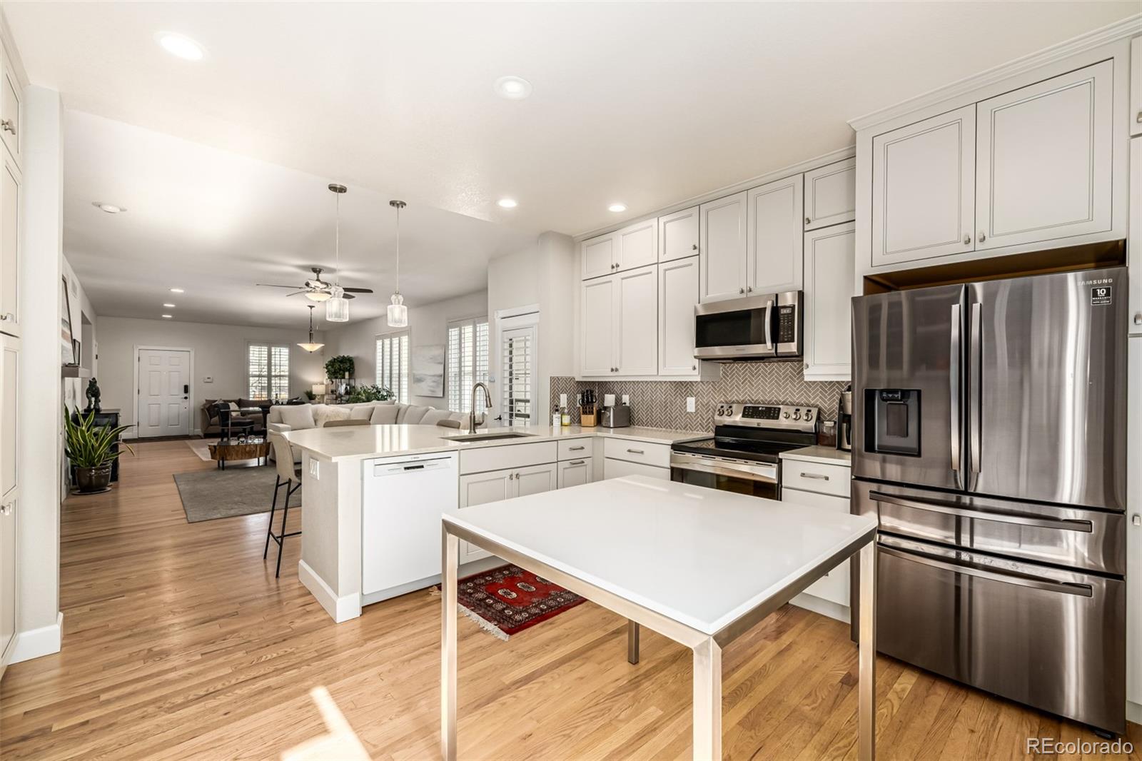 MLS Image #10 for 7722 e 6th place,denver, Colorado