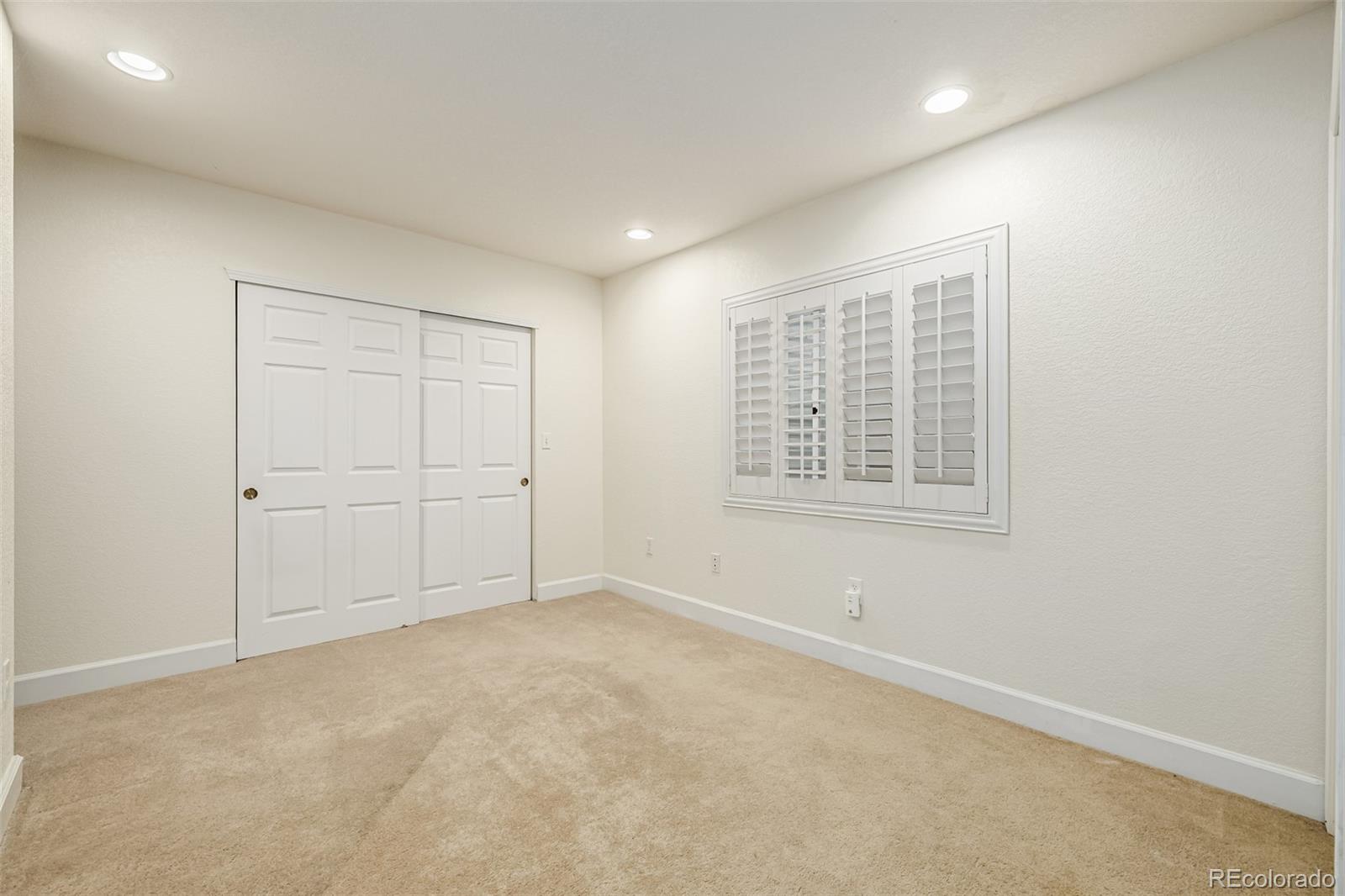 MLS Image #35 for 7722 e 6th place,denver, Colorado