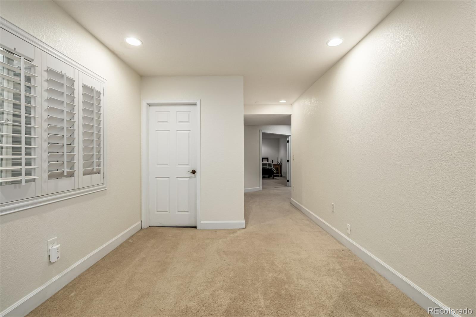MLS Image #36 for 7722 e 6th place,denver, Colorado