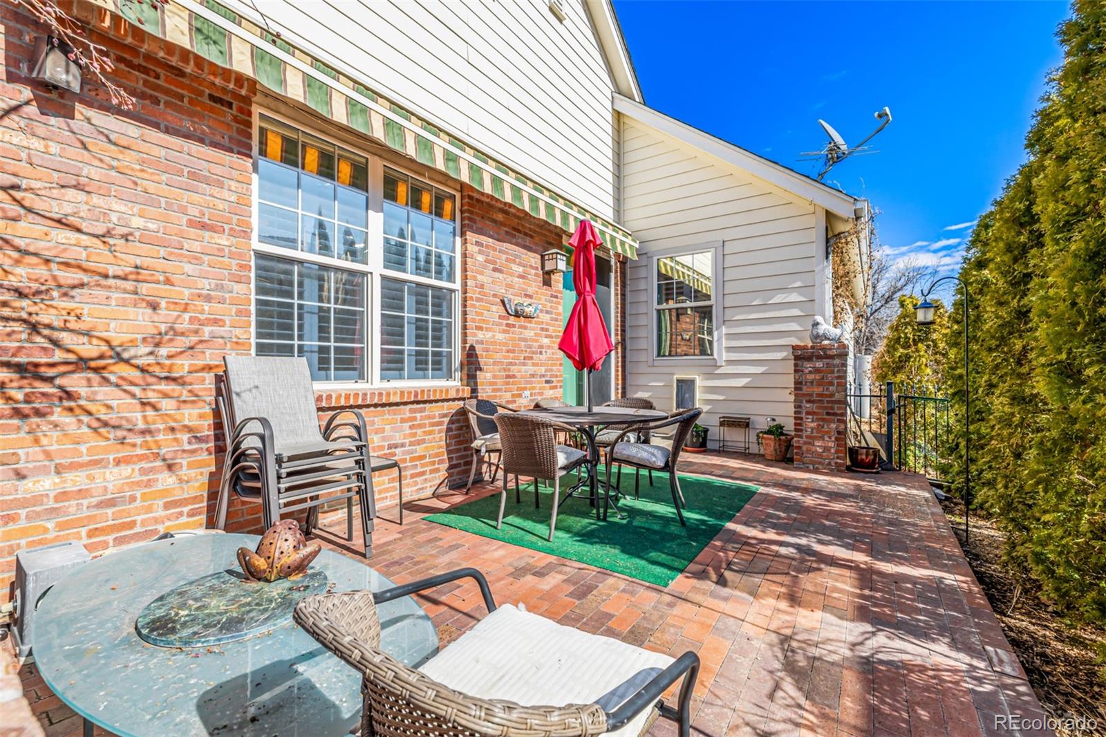 MLS Image #39 for 7722 e 6th place,denver, Colorado