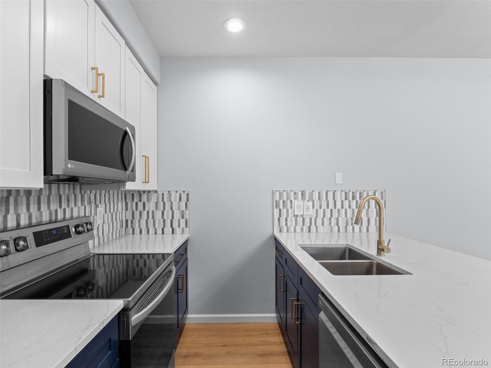 MLS Image #8 for 5335  pecos way 4,denver, Colorado