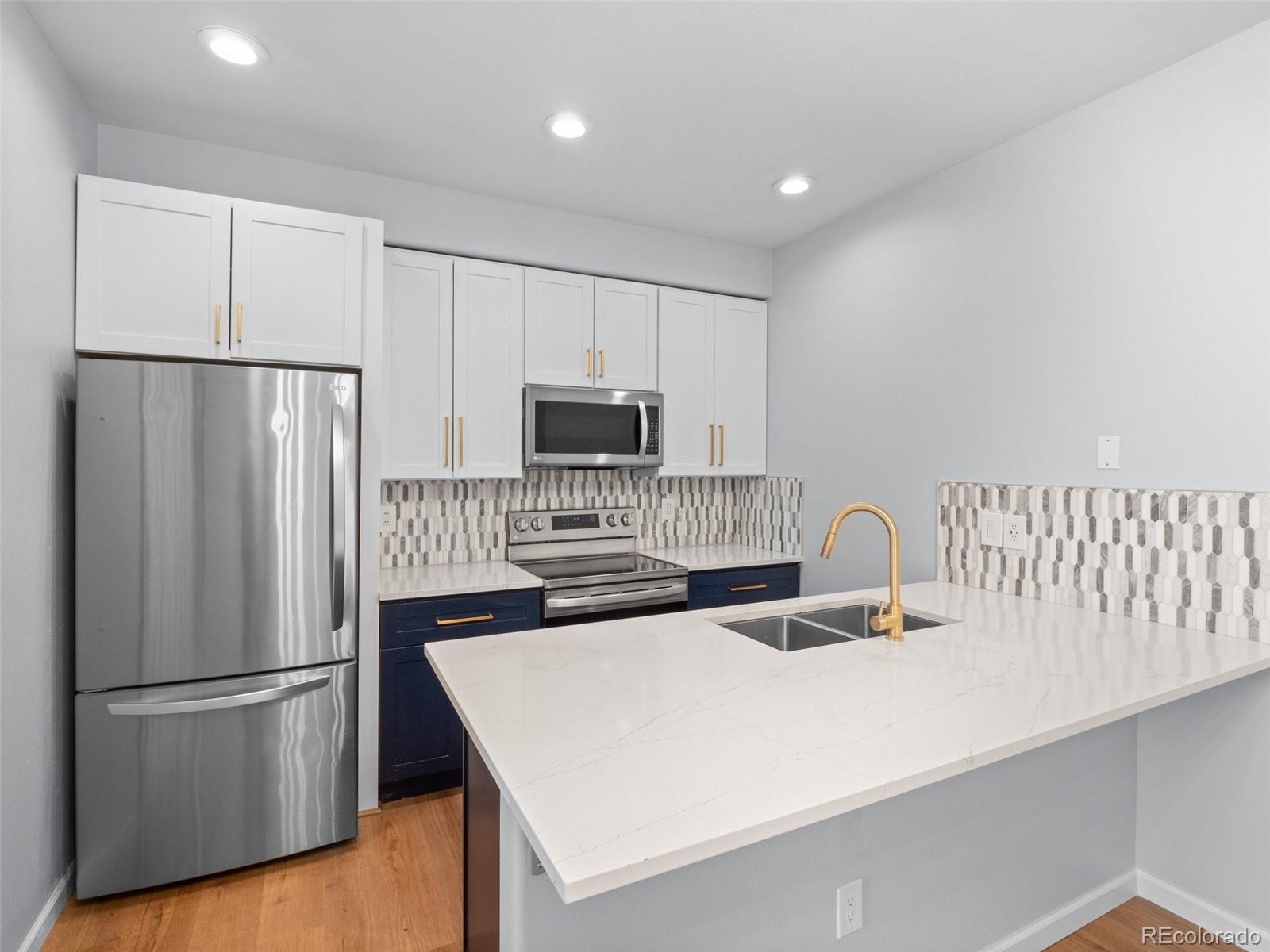 MLS Image #9 for 5335  pecos way 4,denver, Colorado