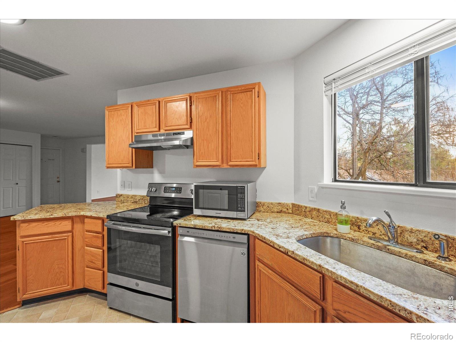 MLS Image #9 for 4945  twin lakes road,boulder, Colorado
