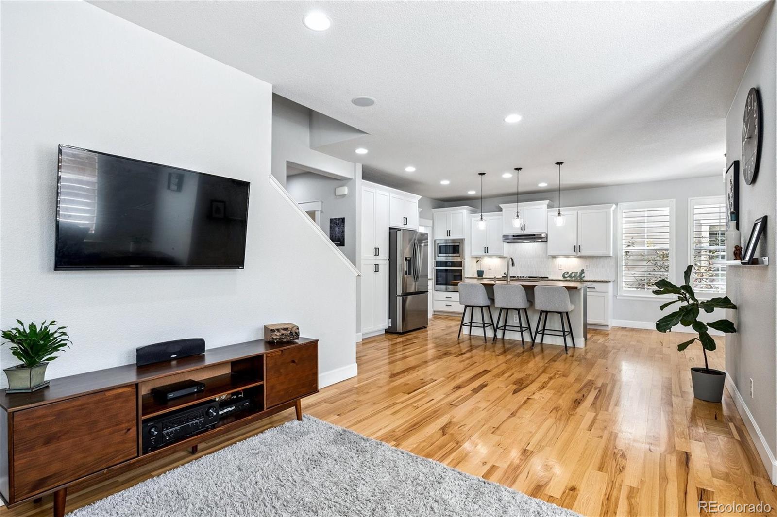 MLS Image #14 for 7948 e 23rd avenue,denver, Colorado