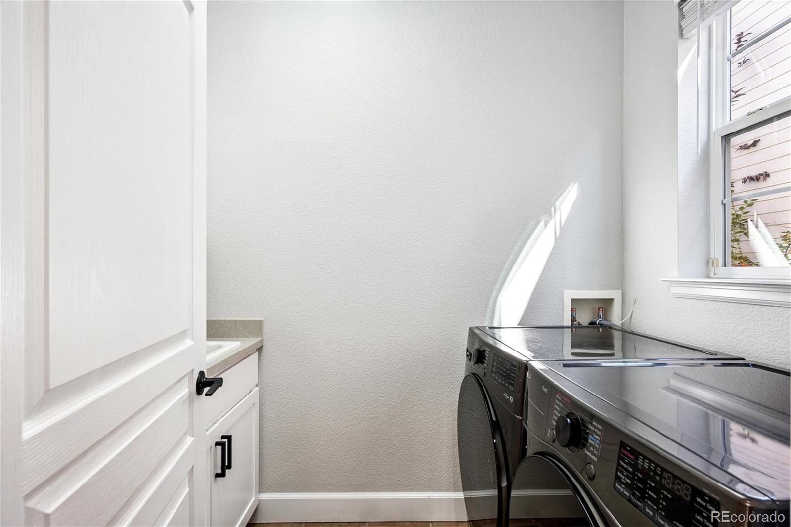 MLS Image #16 for 7948 e 23rd avenue,denver, Colorado