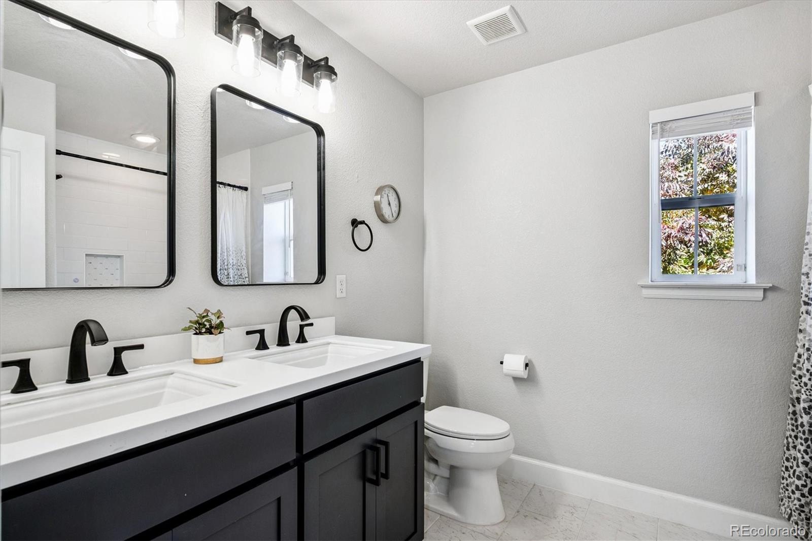MLS Image #29 for 7948 e 23rd avenue,denver, Colorado