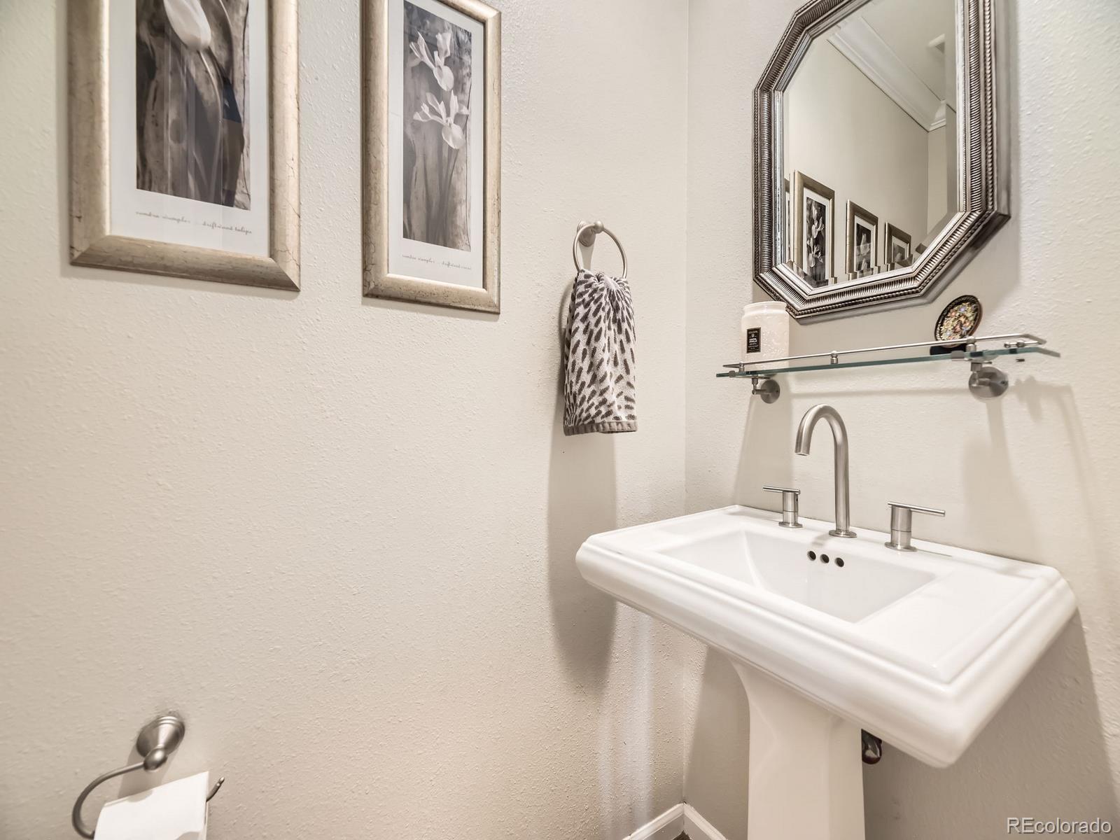 MLS Image #15 for 7782 s louthan street,littleton, Colorado