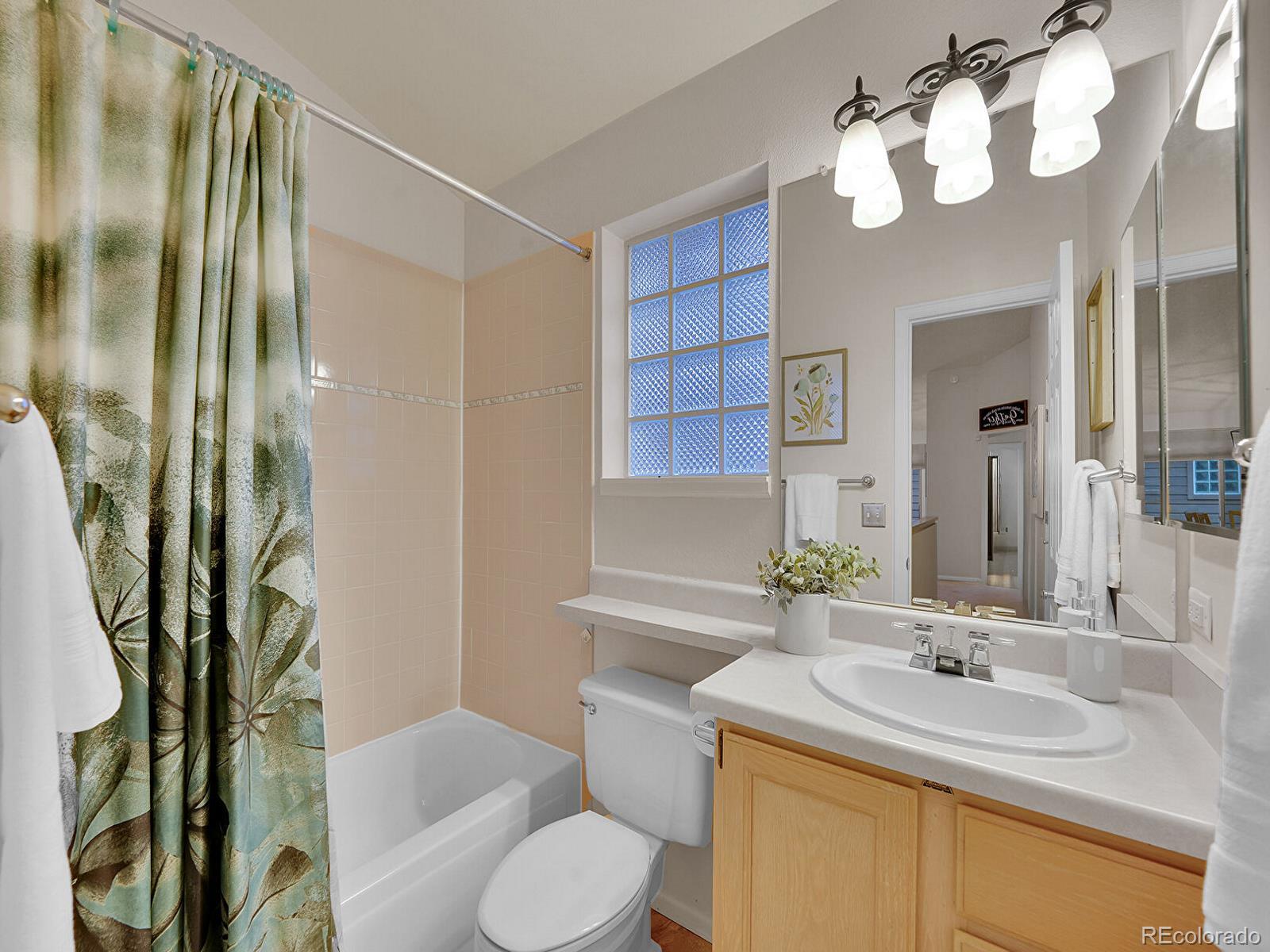 MLS Image #19 for 7900 e dartmouth avenue,denver, Colorado
