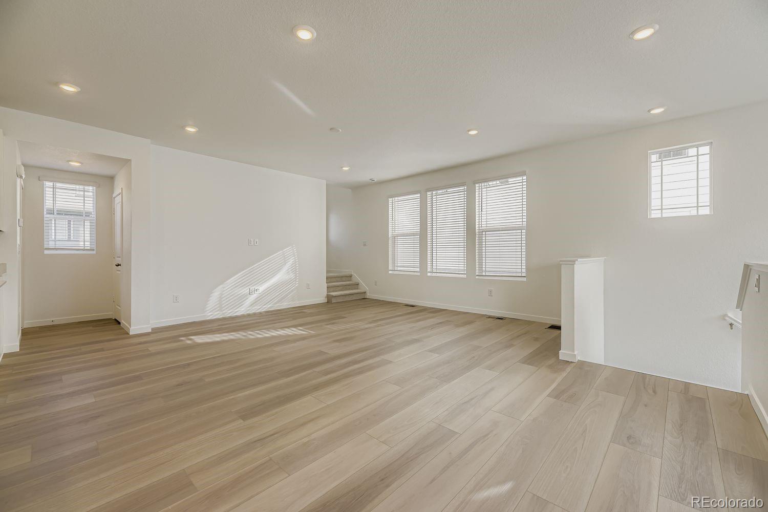 MLS Image #2 for 8820  watercress circle,littleton, Colorado