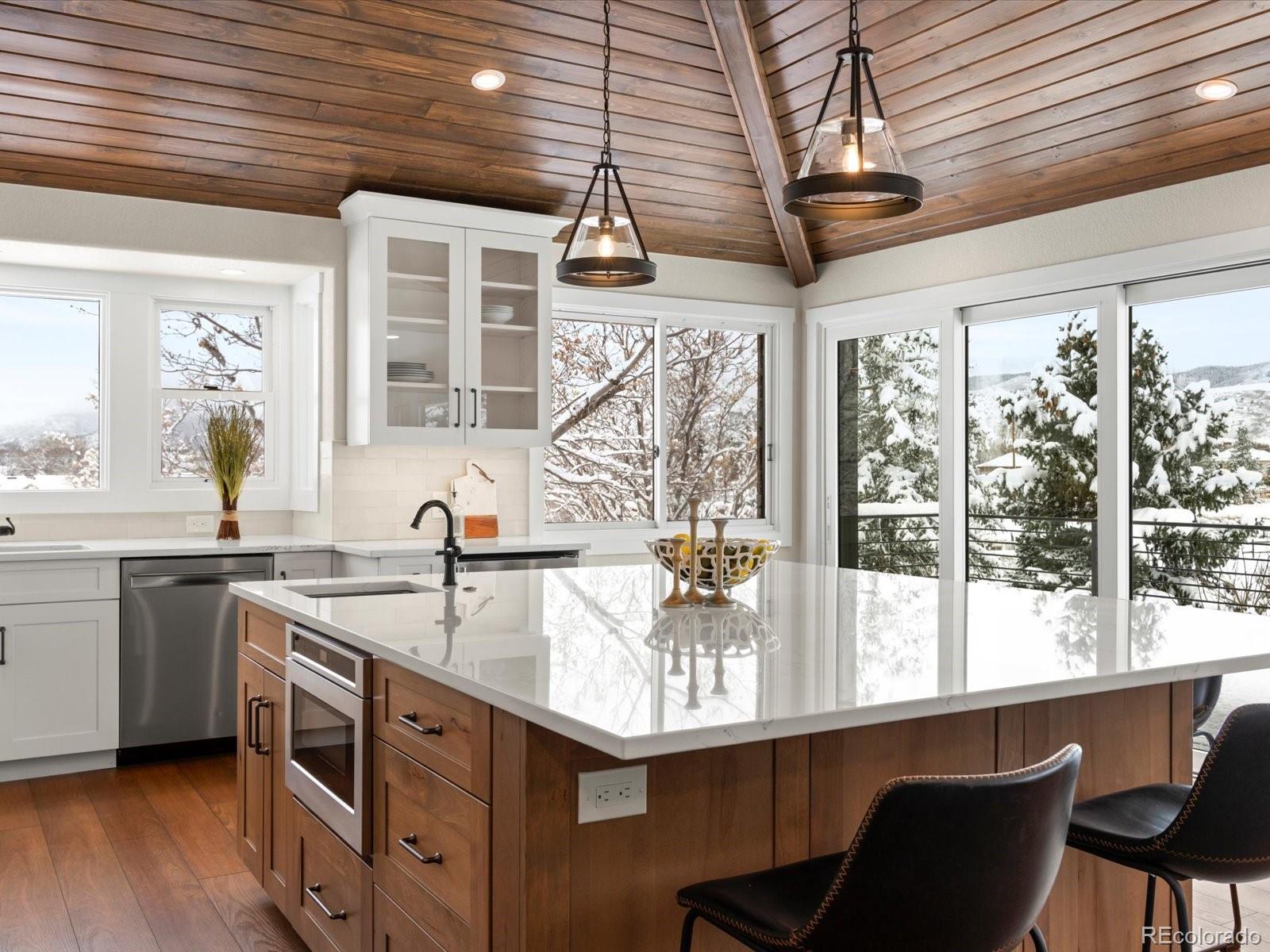 MLS Image #10 for 12196 w belleview drive,littleton, Colorado