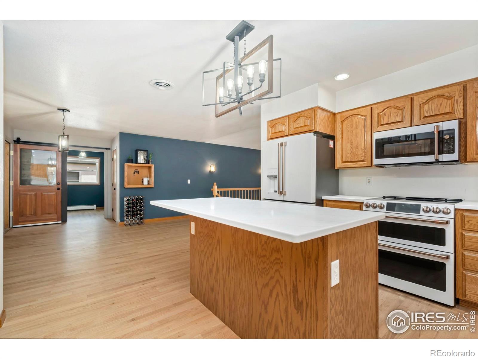 MLS Image #11 for 610  oak street,windsor, Colorado