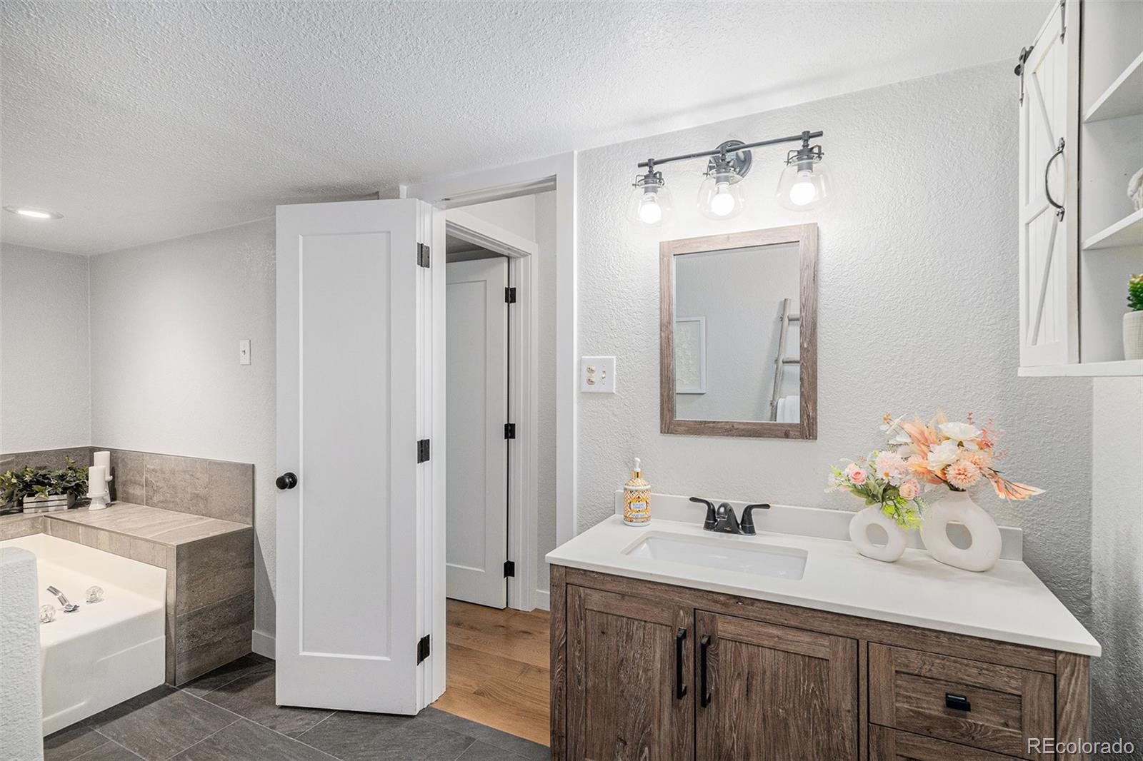MLS Image #17 for 2812 w davies drive,littleton, Colorado