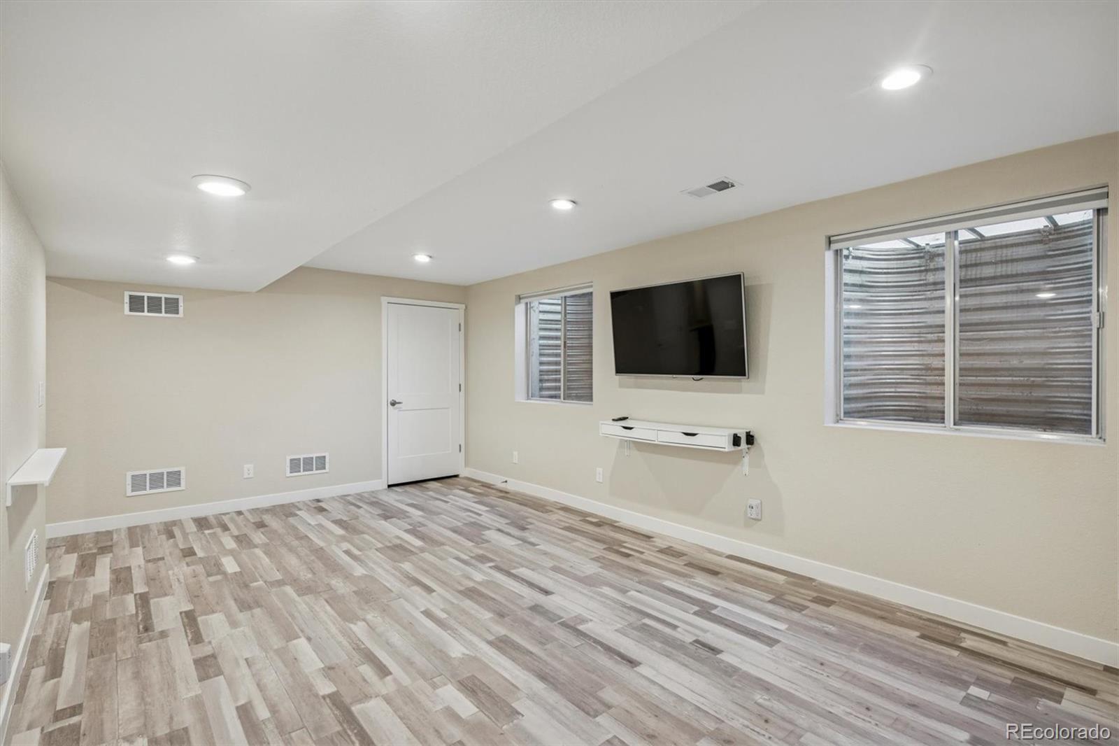 MLS Image #23 for 11077 w roxbury avenue,littleton, Colorado