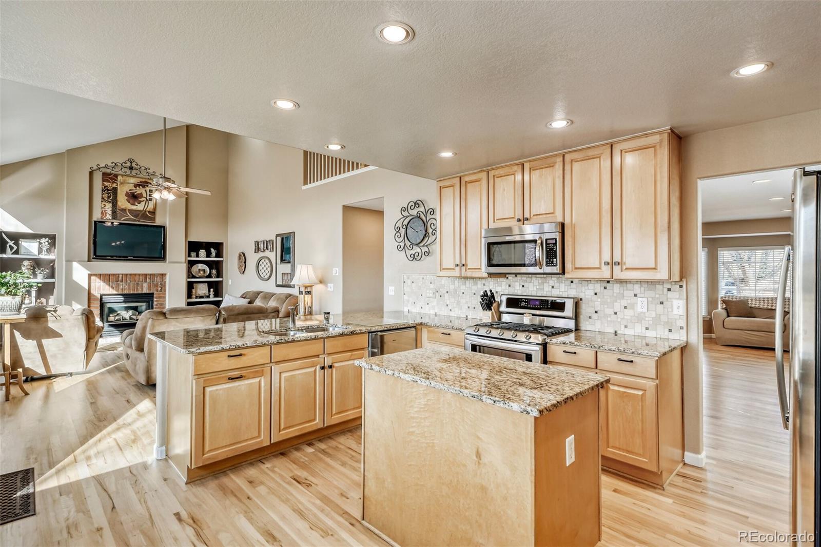 MLS Image #11 for 2562 w 108th place,denver, Colorado