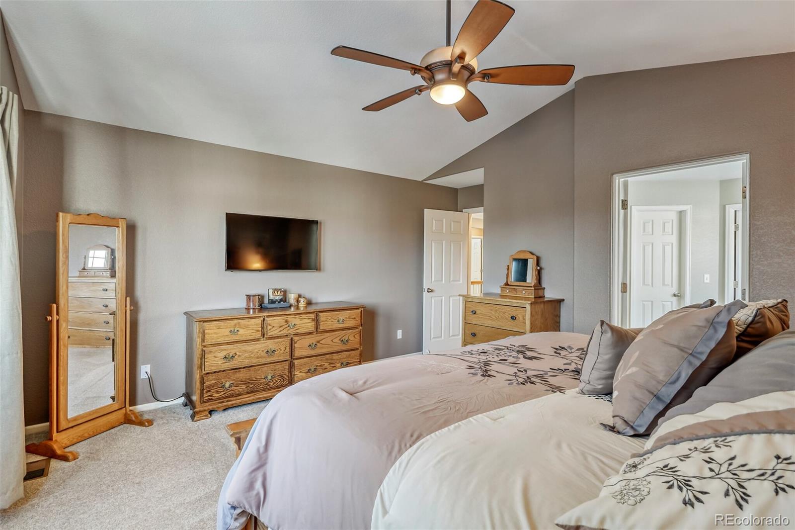 MLS Image #16 for 2562 w 108th place,denver, Colorado