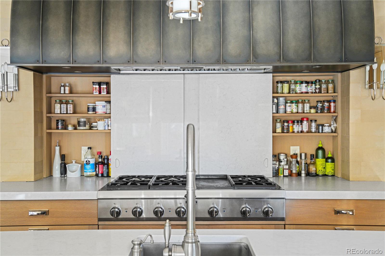 MLS Image #11 for 5586 e mineral lane,centennial, Colorado