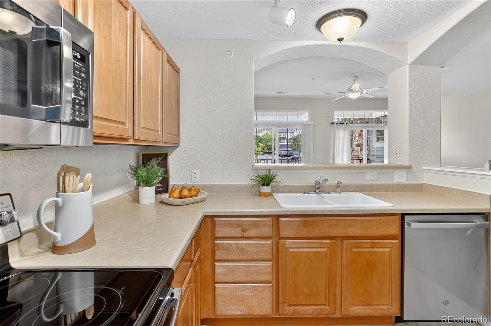 MLS Image #18 for 479  black feather loop 311,castle rock, Colorado