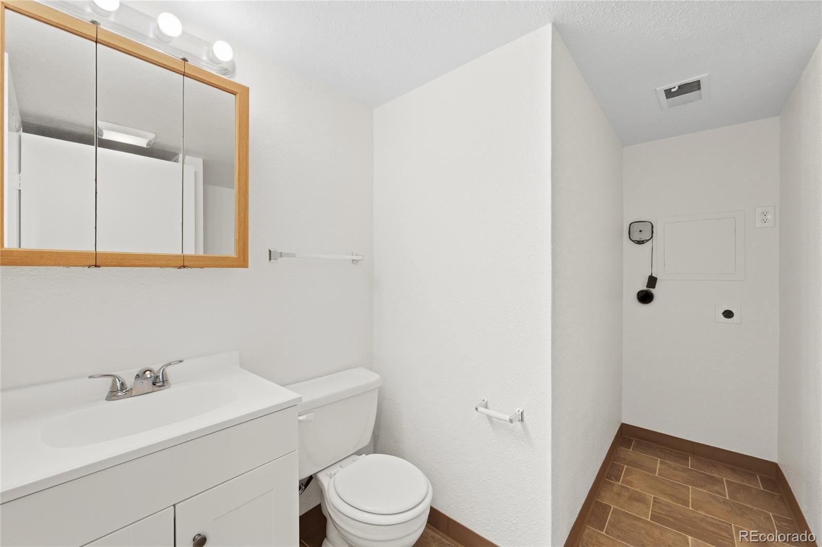 MLS Image #18 for 18010 e pacific place,aurora, Colorado