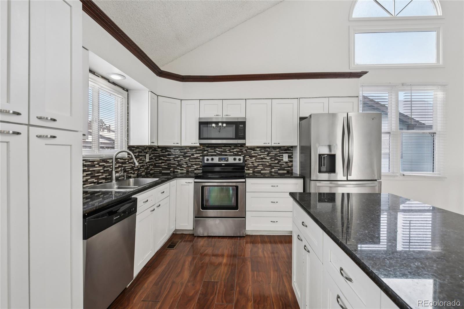 MLS Image #15 for 2450 s oswego street,aurora, Colorado