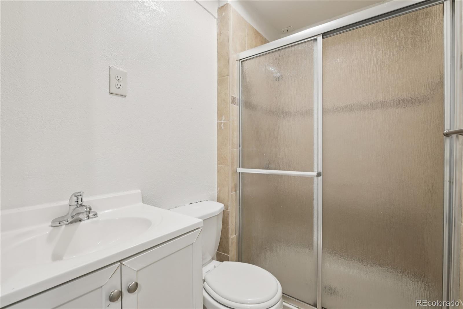 MLS Image #20 for 2450 s oswego street,aurora, Colorado