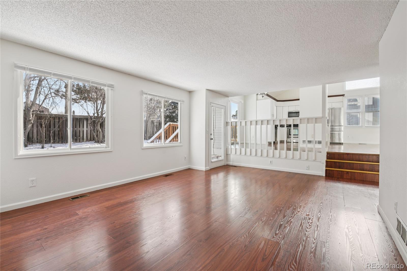 MLS Image #7 for 2450 s oswego street,aurora, Colorado