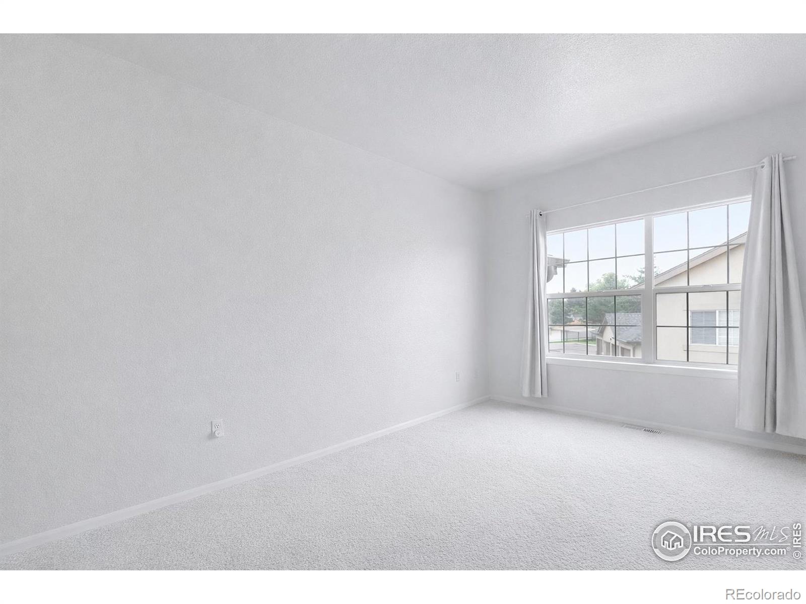 MLS Image #11 for 1405 s chambers road ,aurora, Colorado
