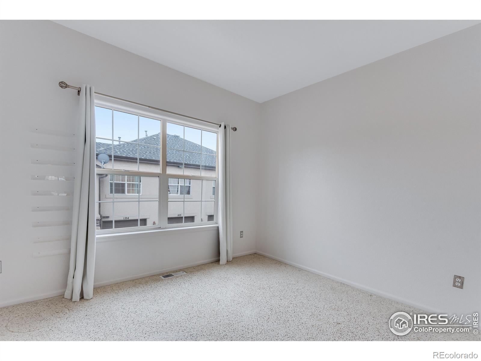 MLS Image #15 for 1405 s chambers road ,aurora, Colorado
