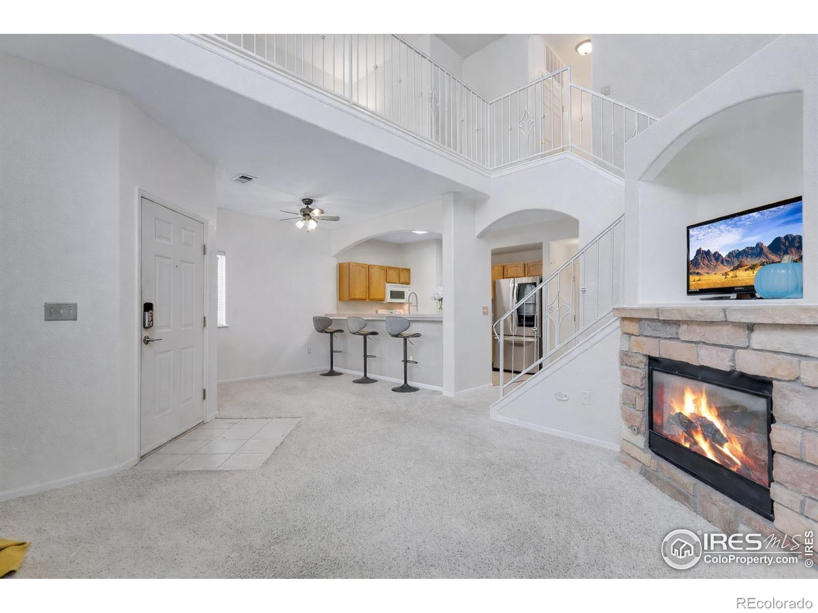 MLS Image #2 for 1405 s chambers road ,aurora, Colorado