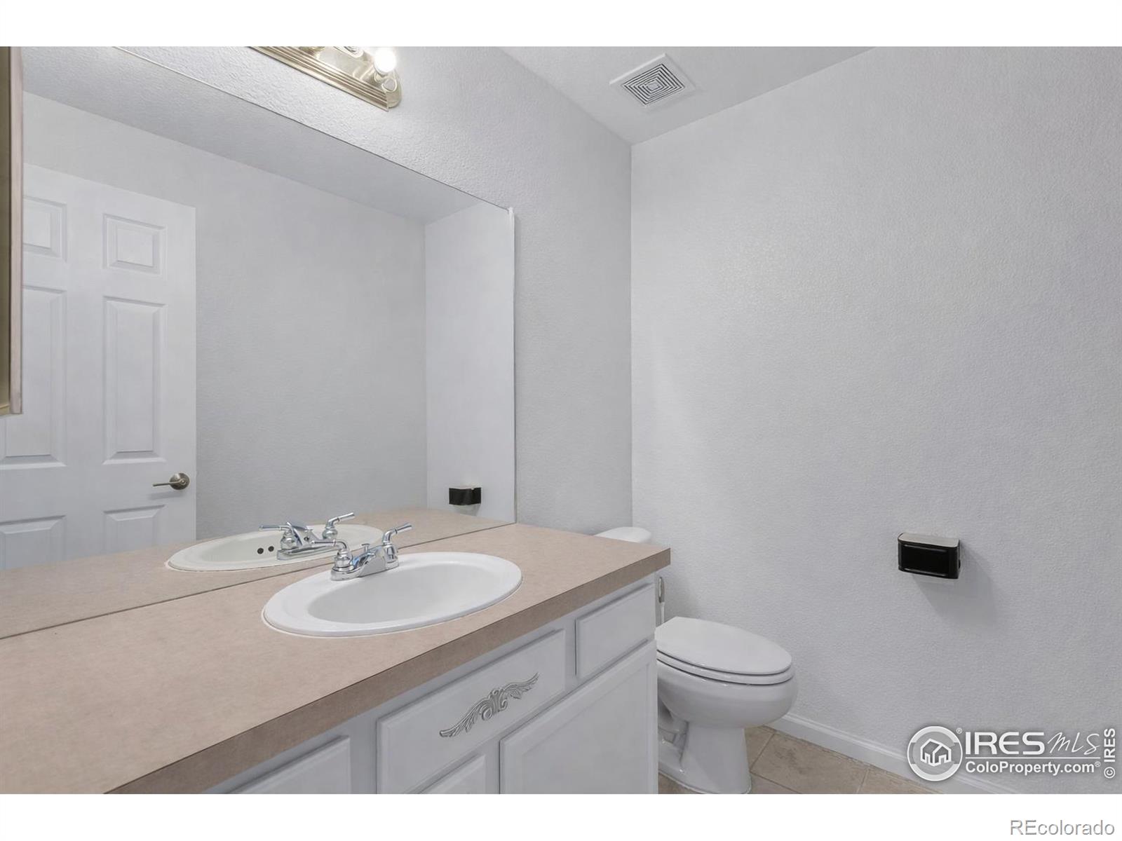 MLS Image #7 for 1405 s chambers road ,aurora, Colorado