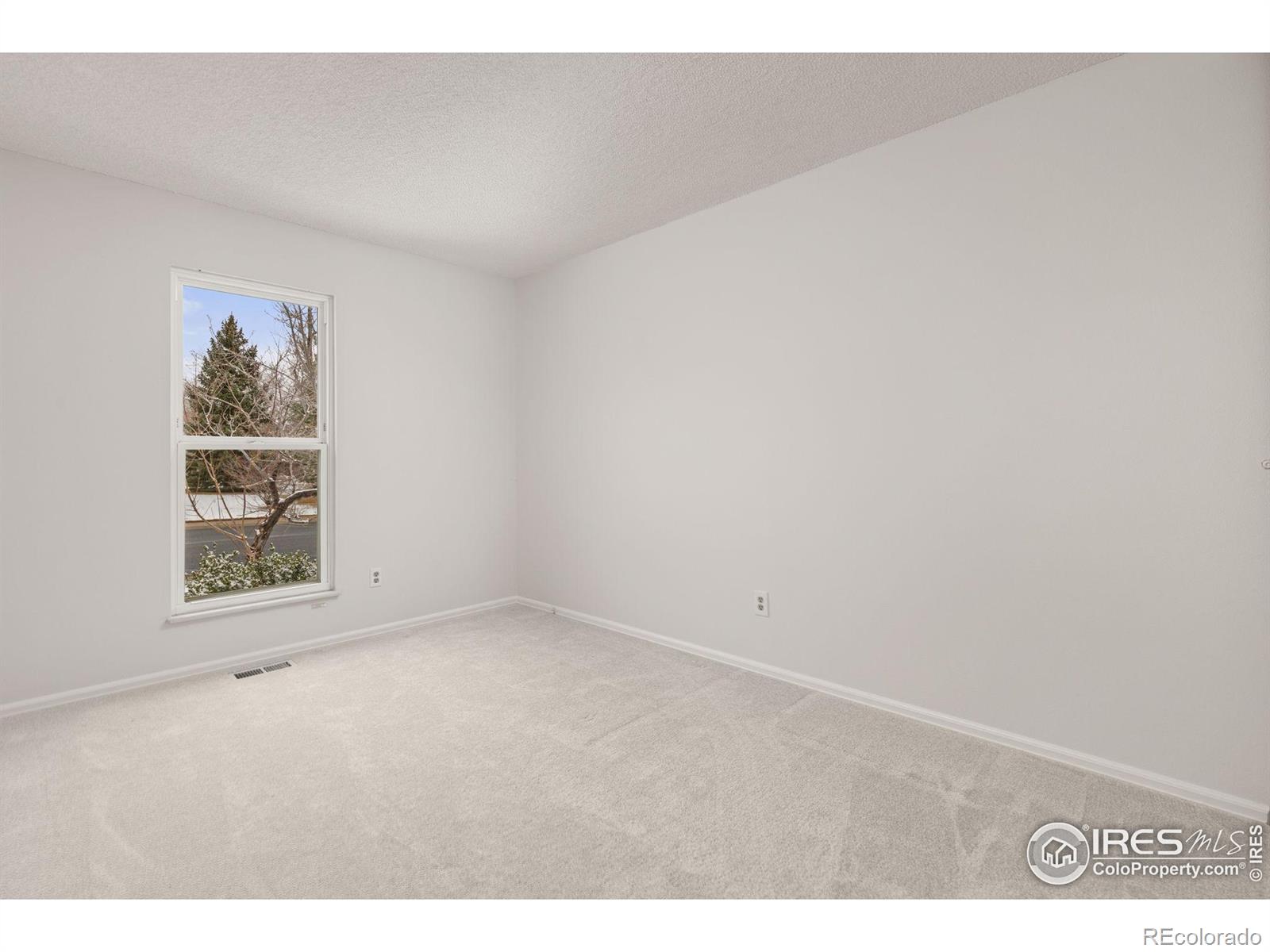 MLS Image #14 for 894 w willow street,louisville, Colorado