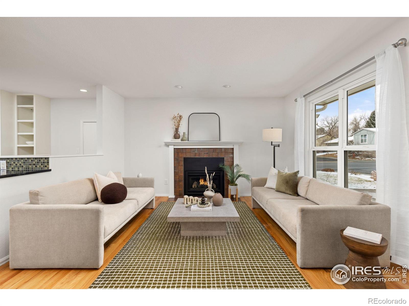 MLS Image #2 for 894 w willow street,louisville, Colorado