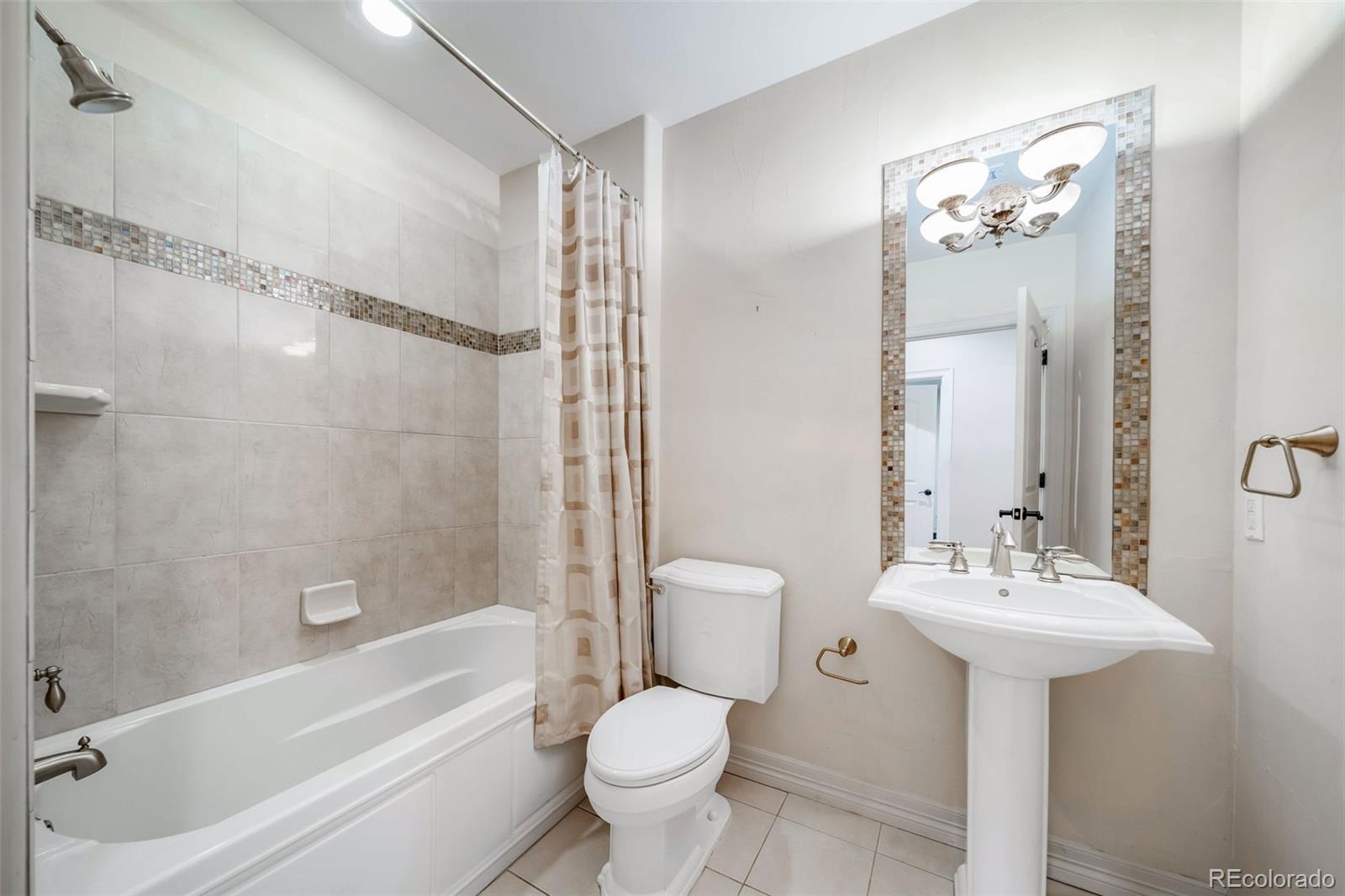 MLS Image #38 for 1425 s elizabeth street,denver, Colorado