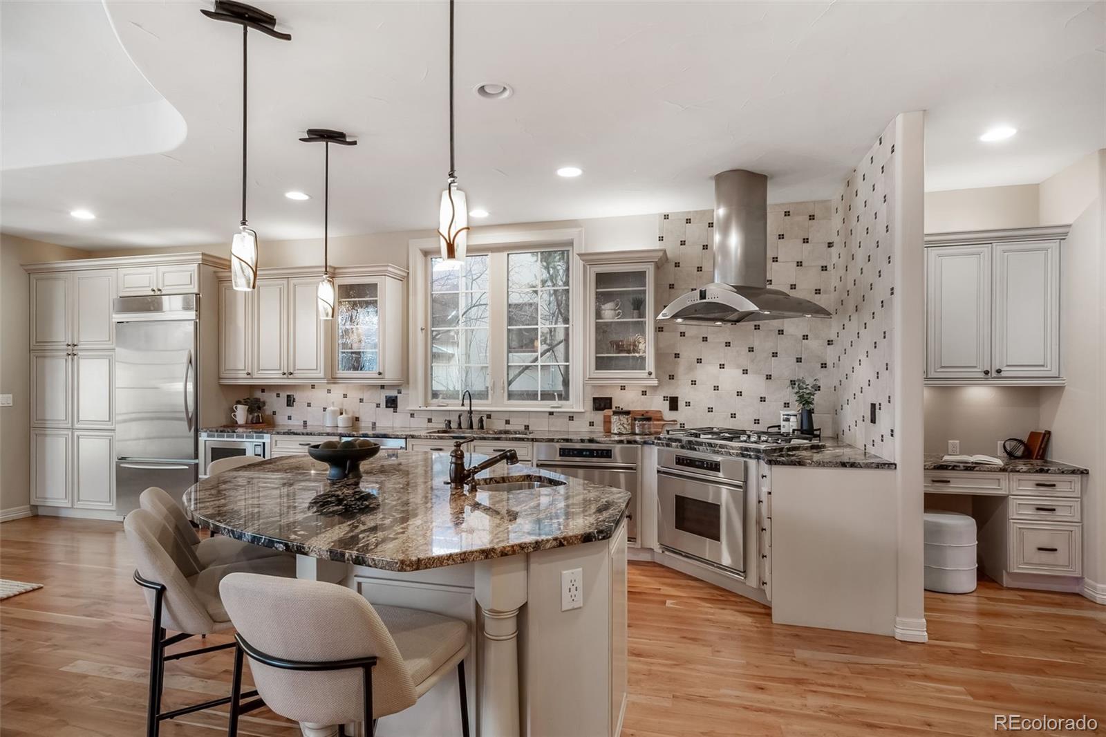 MLS Image #8 for 1425 s elizabeth street,denver, Colorado