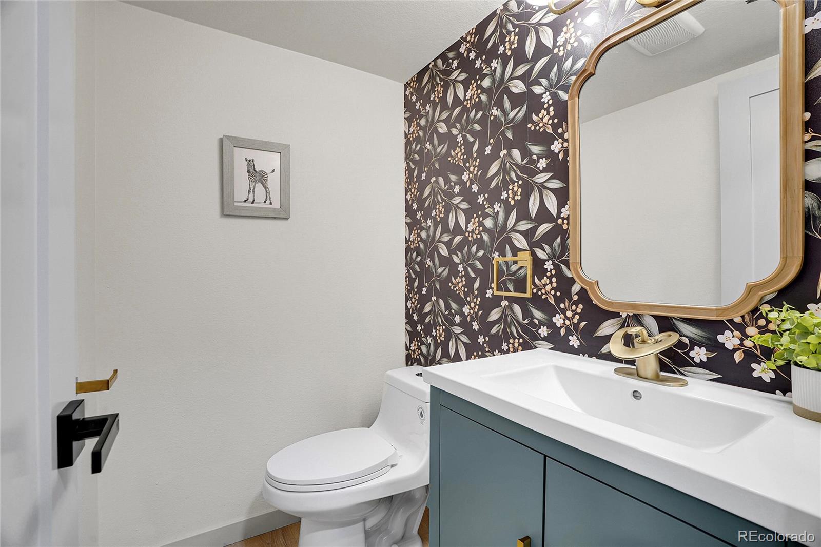 MLS Image #11 for 2523 s carr court,lakewood, Colorado
