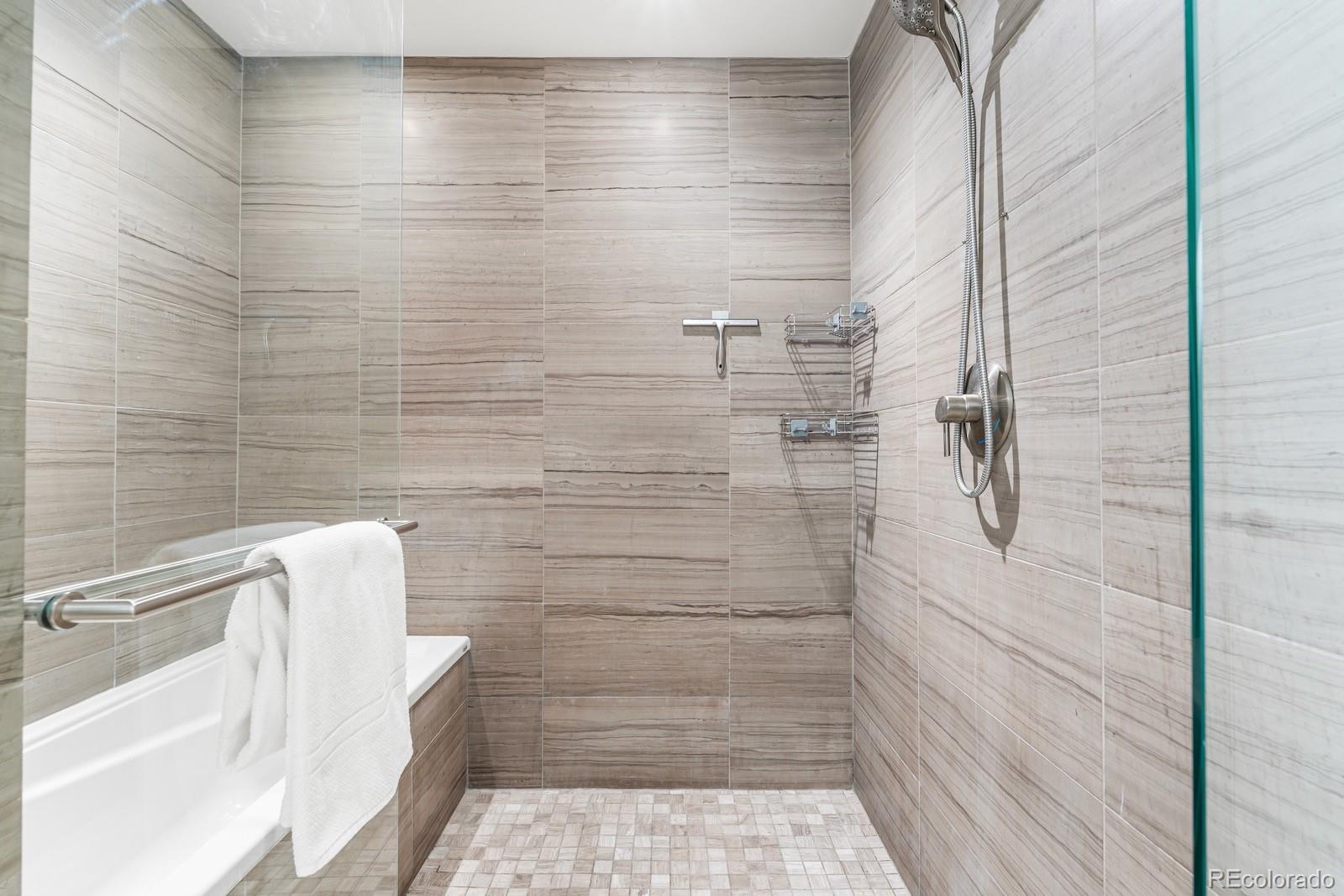 MLS Image #13 for 1750  wewatta street,denver, Colorado