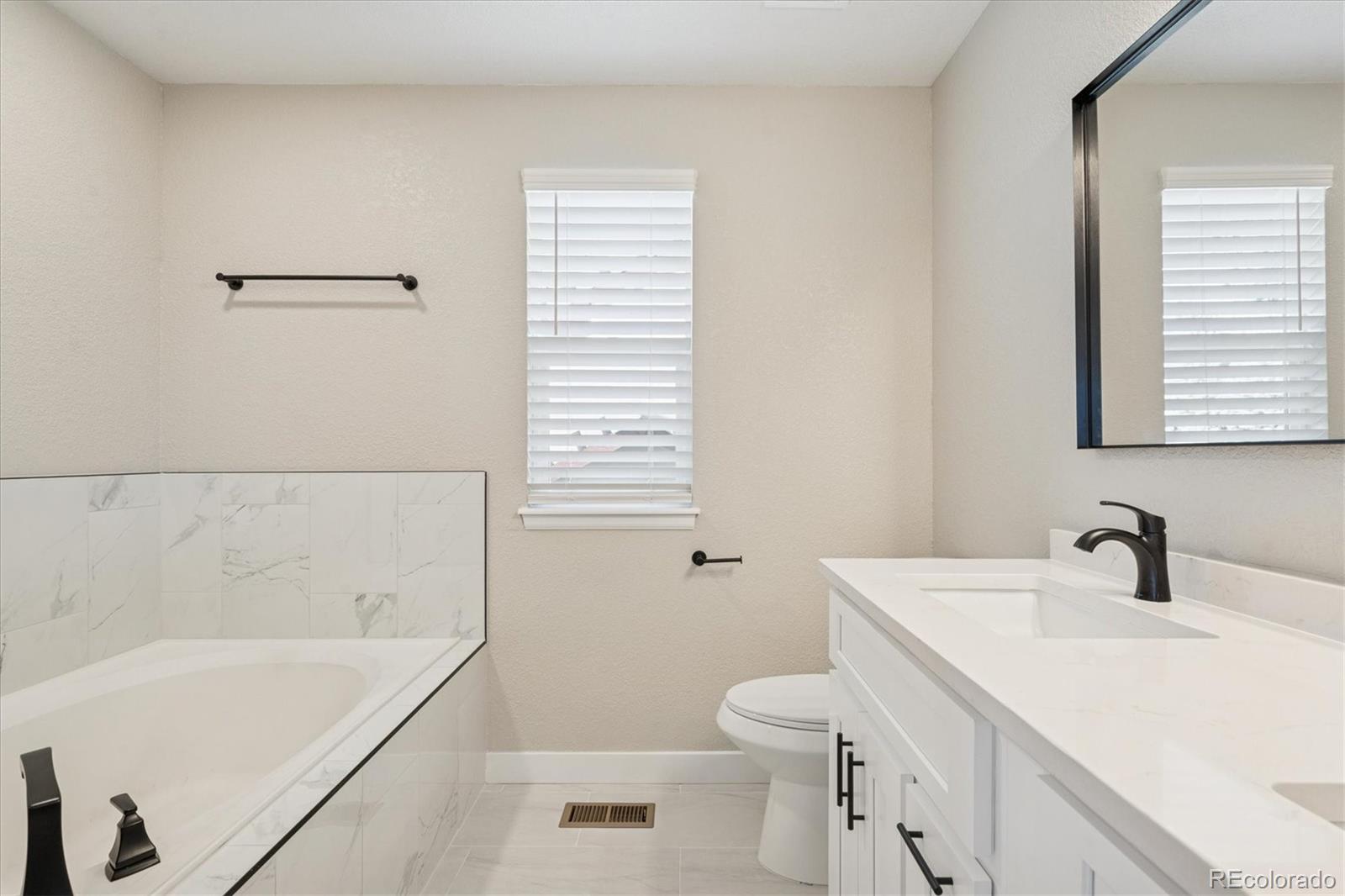 MLS Image #15 for 14142 e 102nd place,commerce city, Colorado