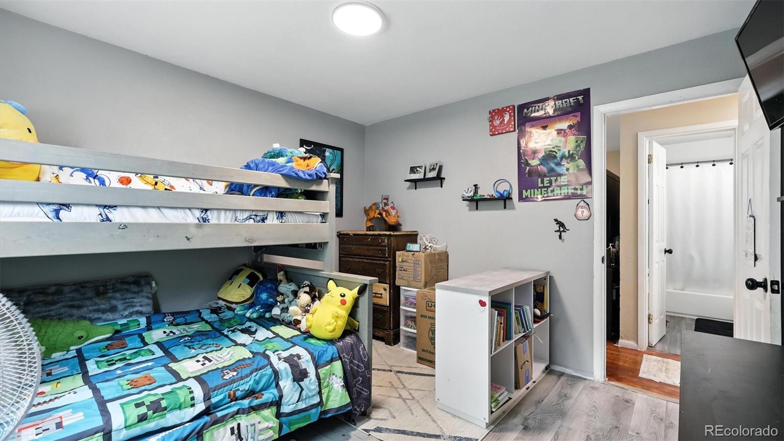 MLS Image #13 for 1504  hallam avenue,colorado springs, Colorado