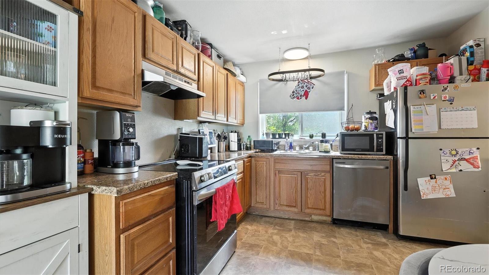 MLS Image #4 for 1504  hallam avenue,colorado springs, Colorado