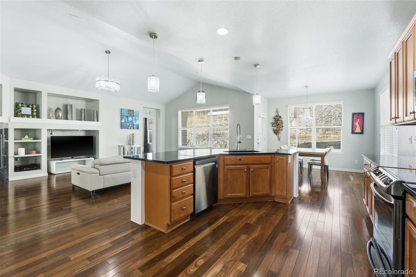 MLS Image #15 for 25203 e indore drive,aurora, Colorado