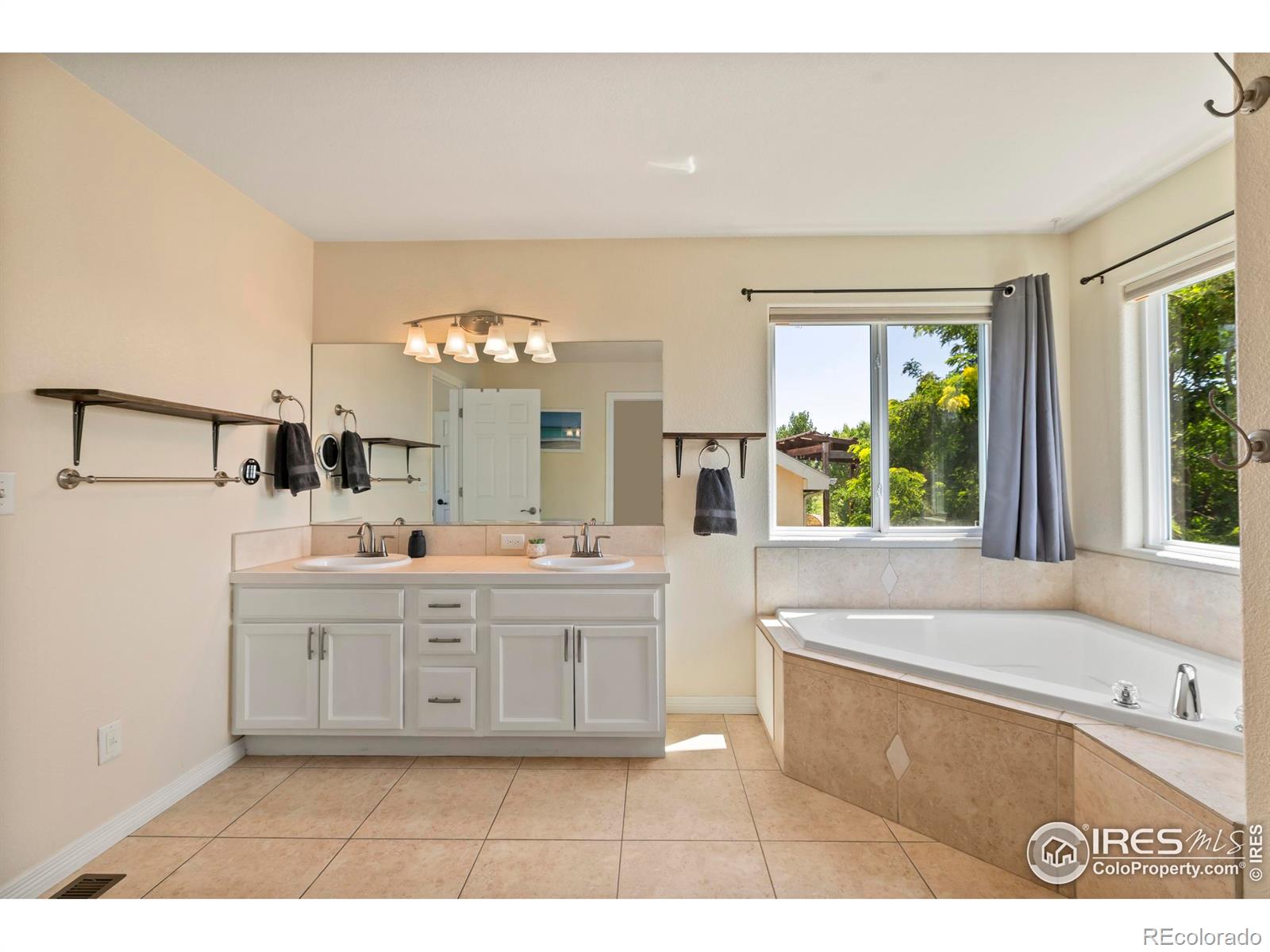 MLS Image #17 for 1505  63rd ave ct,greeley, Colorado