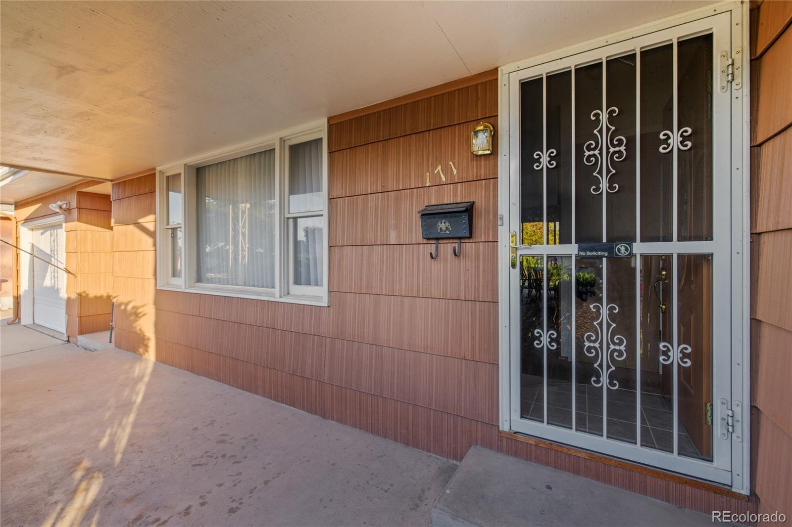 MLS Image #3 for 171  fordham circle,pueblo, Colorado