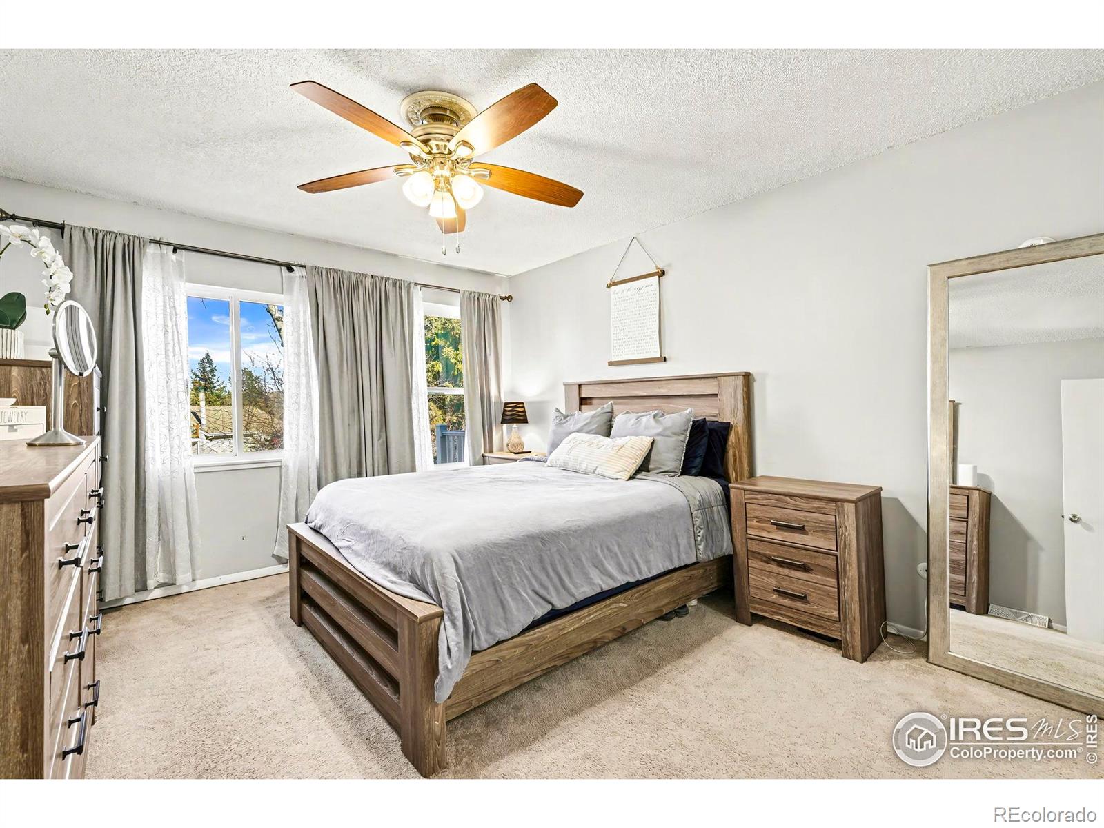 MLS Image #9 for 1975  28th avenue,greeley, Colorado