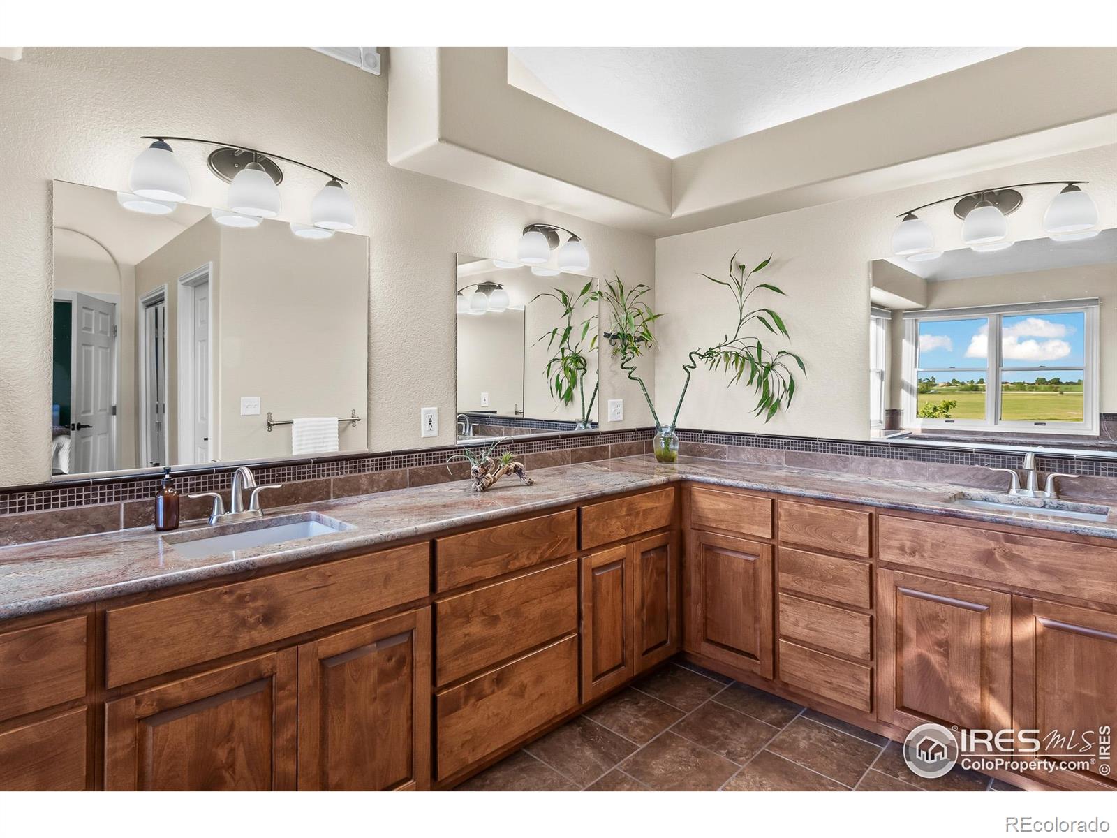 MLS Image #25 for 3020  blue mountain court,loveland, Colorado