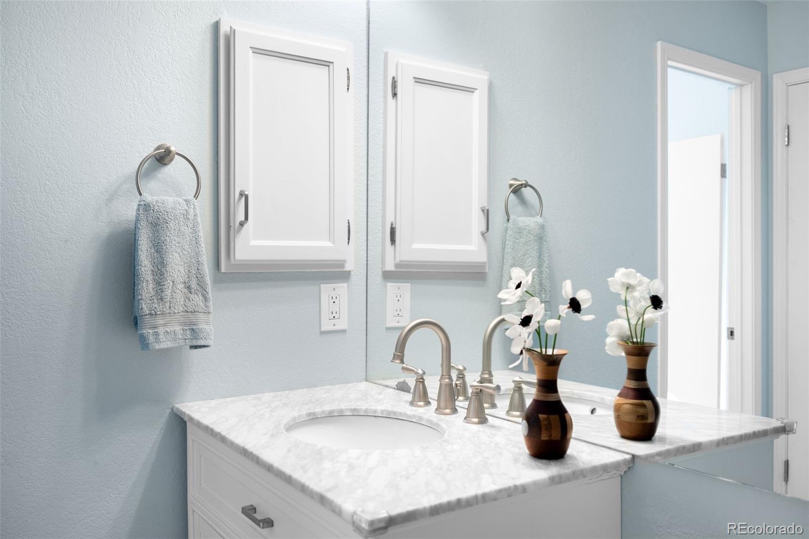 MLS Image #13 for 8159 s fillmore way,centennial, Colorado